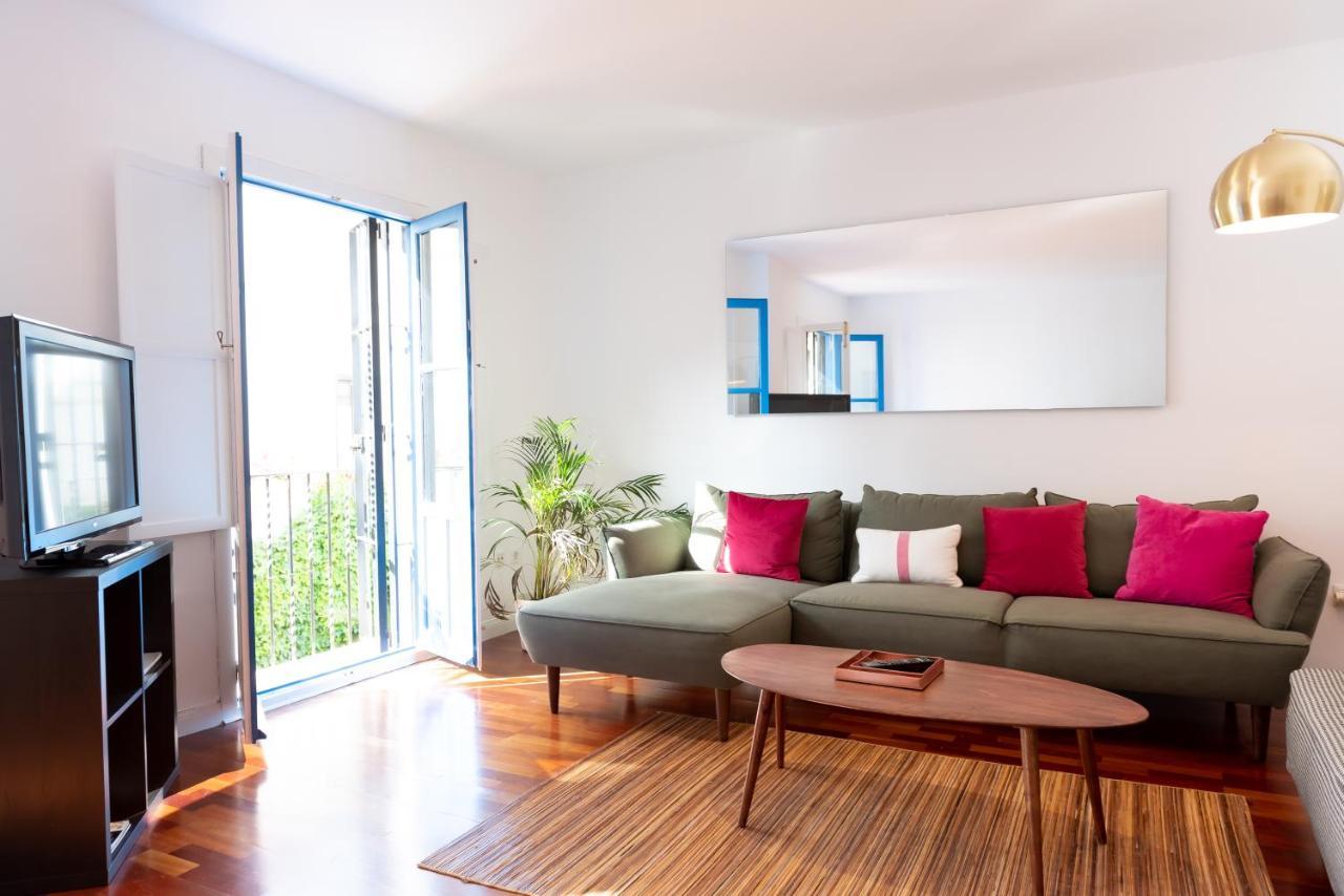 Tourist House Santa Cruz Apartment Sevilla Exterior foto