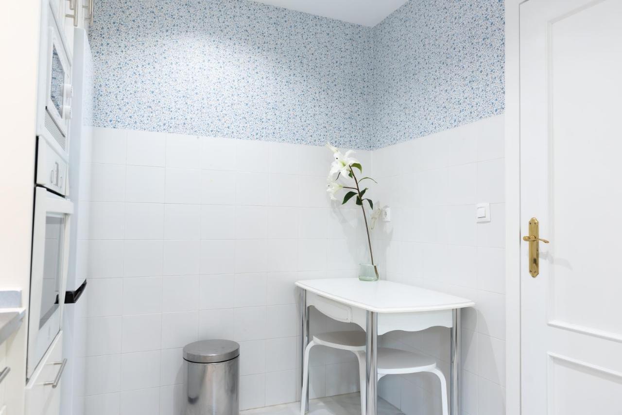 Tourist House Santa Cruz Apartment Sevilla Exterior foto