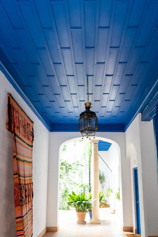 Tourist House Santa Cruz Apartment Sevilla Exterior foto