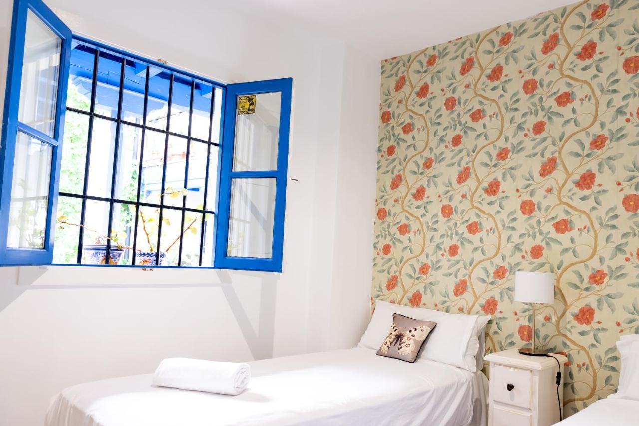 Tourist House Santa Cruz Apartment Sevilla Exterior foto